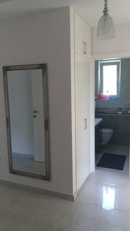 Studio Apartment Doris ポレッチ エクステリア 写真
